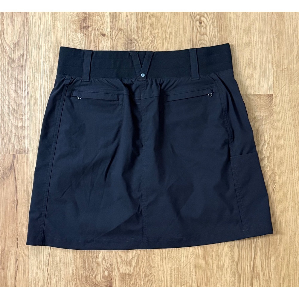 Title Nine Hiking Clamber Skort Navy Blue Travel Athletic Skirt Pockets Size 4